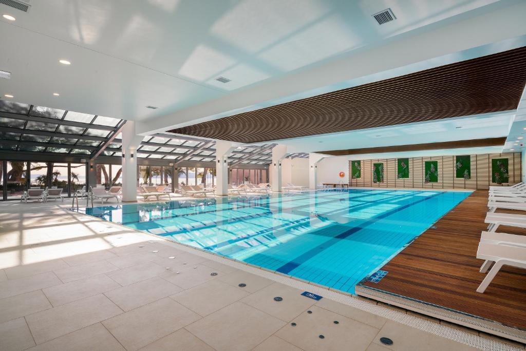 Jesen u Makarskoj – Posebna ponuda u Valamar Meteor Hotelu 4*