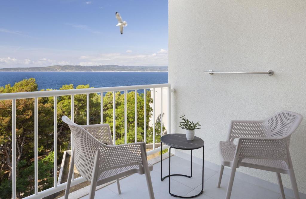 Prvomajska ponuda Brela – Bluesun Hotel Marina 4★ od 150 KM