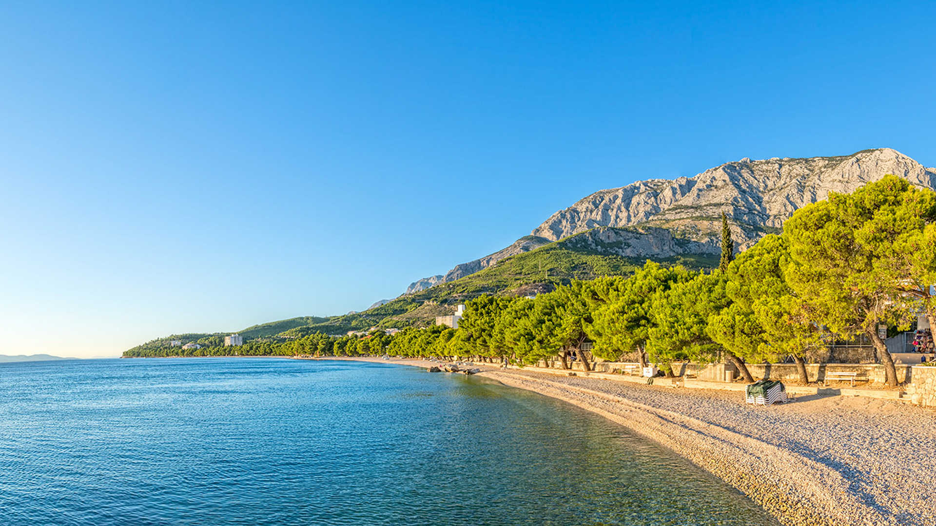 Prvomajska ponuda Tučepi – Bluesun Hotel Alga 4★ od 147 KM