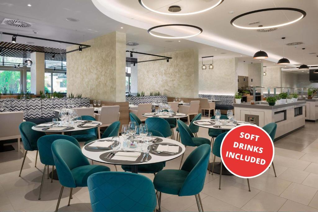 Prvi maj 2026 u Hotelu Valamar Meteor Makarska – Polupansion već od 160 KM po osobi