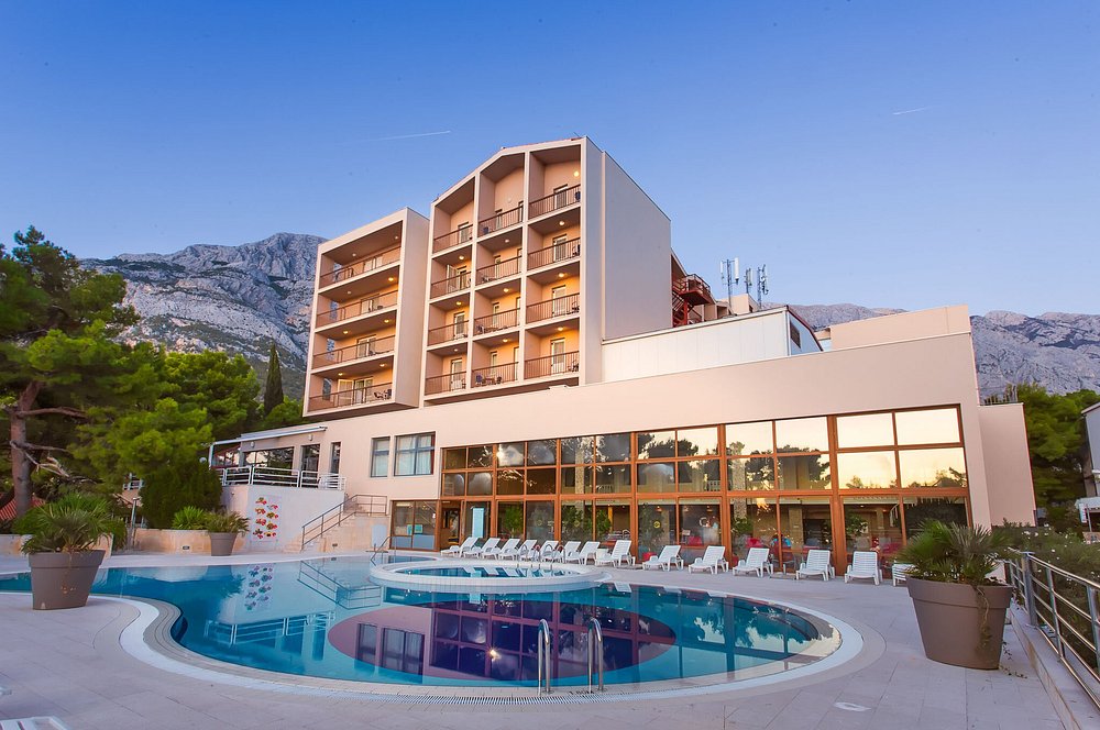 Prvi maj 2026 u Baškoj Vodi – Hotel Horizont 4* već od 99 KM