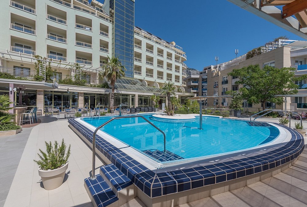 Prvi maj Makarska 2026 – Hotel Park 4★ polupansion | 3 noći od 965 KM za 2 osobe