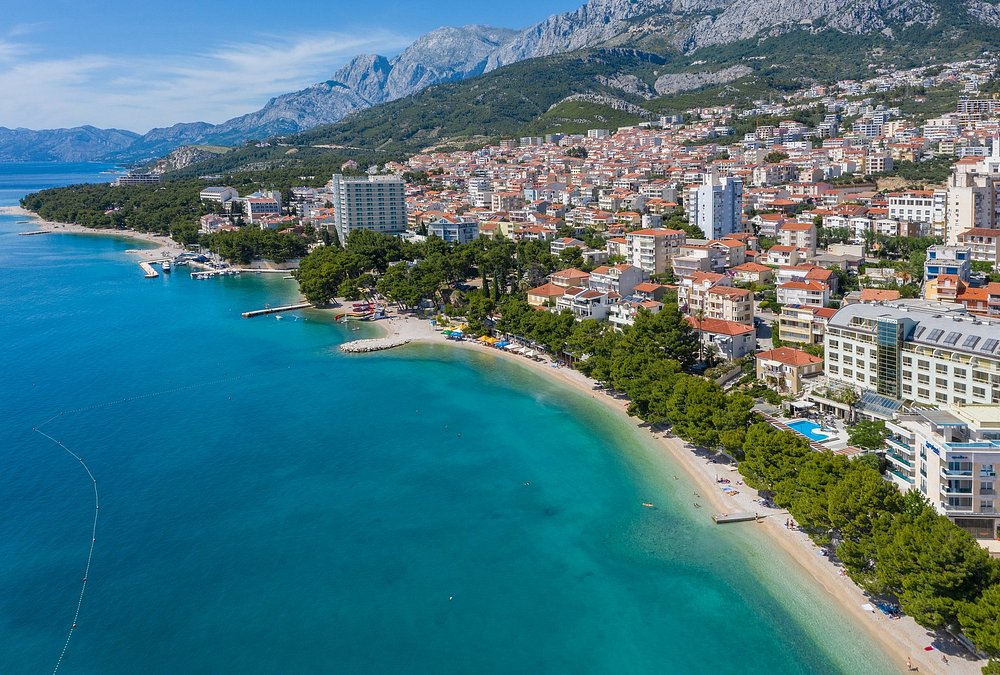 Prvi maj Makarska 2026 – Hotel Park 4★ polupansion | 3 noći od 965 KM za 2 osobe