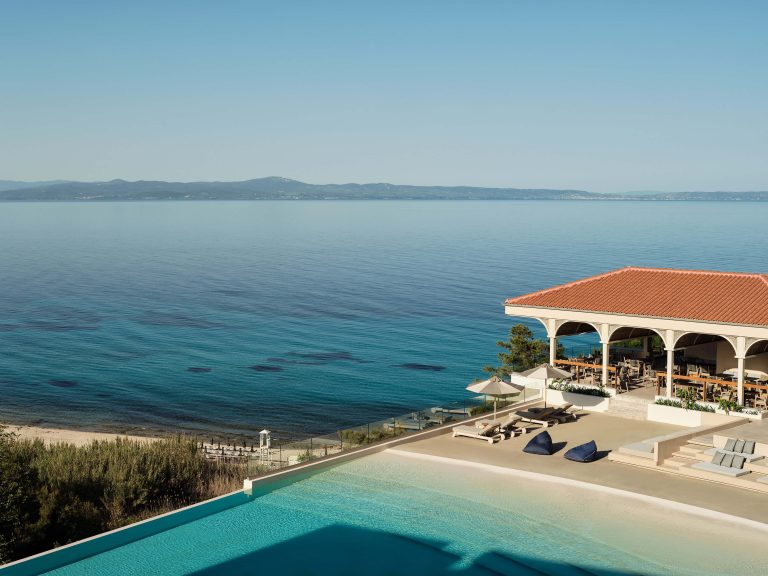 Romantično ljetovanje u Grčkoj 2026 – MERAVIA Leonardo Limited Edition Adults Only od 3.950 KM