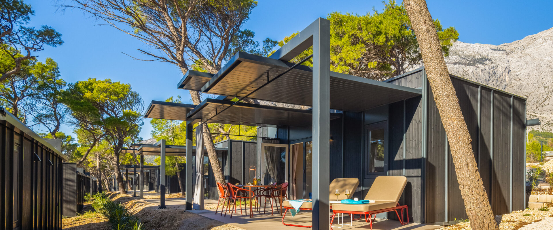 Pinadria Camping Resort 5★ – Ljeto 2027. u Baškoj Vodi od 179 KM